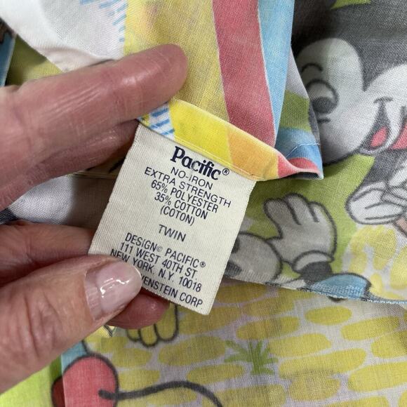 Vintage Pacific No Iron Disney Mickey Mouse Painting Rainbow Twin Flat Sheet - Picture 6 of 6